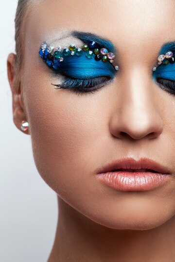 Make-up mit Fokus auf die Augen bei Studio Mon Lis in München