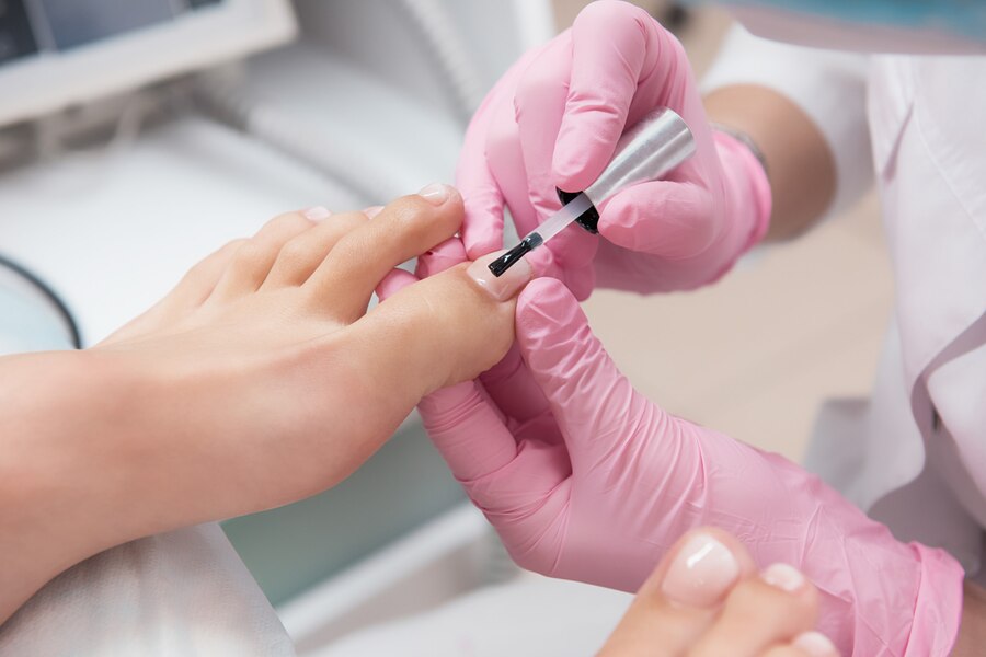 Techniques of Professional Pedicure at Studio Mon Lis in Munich