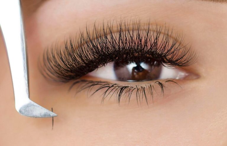 Perfect Eyelash Extensions at Studio Mon Lis, Munich