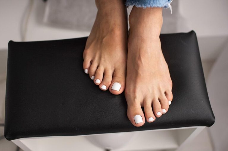 Pedicure Trends 2024: What’s Next in Foot Fashion?