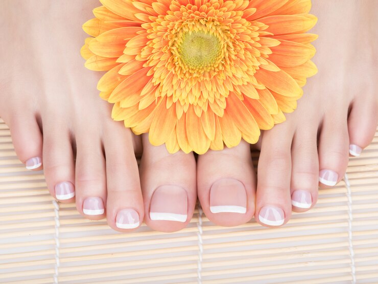 French Pedicure on Fee