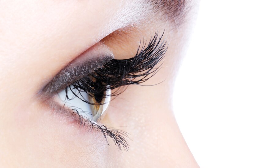 Choosing Between Silicone and Mink Eyelashes