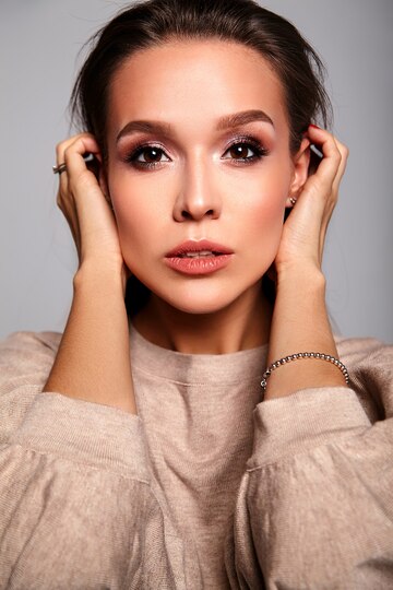 Как наращивание ресниц может изменить ваш образ