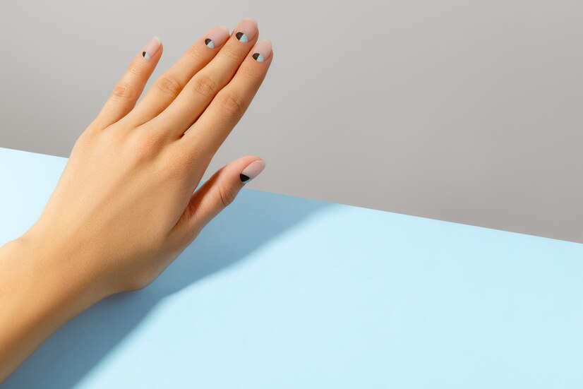 Matte Manicure: Modern and Stylish