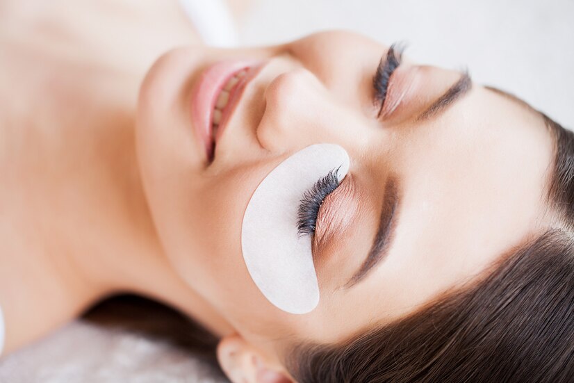 Best Products for Eyelash Extensions