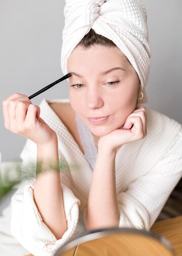 Natural Products for Eyebrow Care: Sustainable Beauty