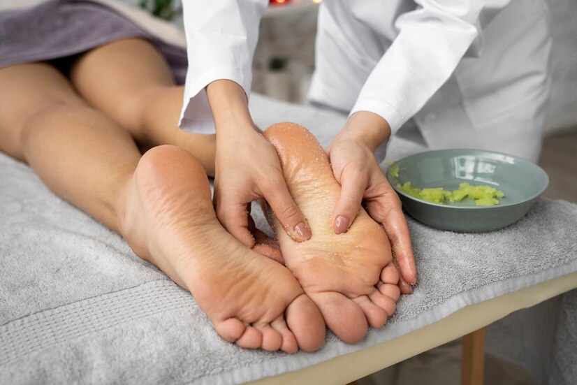 Pedicure and Massage: Treatments for Maximum Relaxation