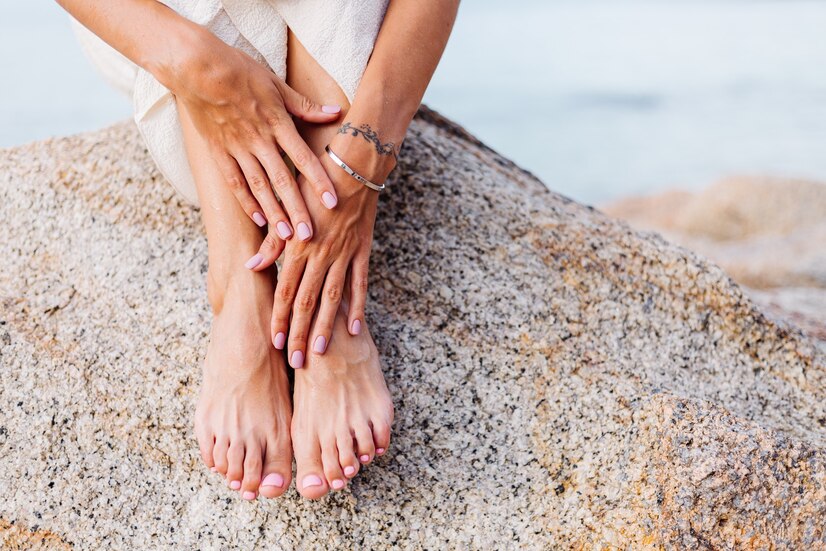 Summer pedicure: How to protect your feet from dryness and cracks
