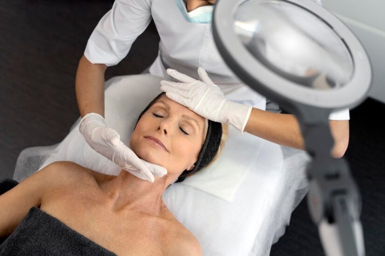 Anti-Age Therapy: How Acids Help Slow Down Skin Aging