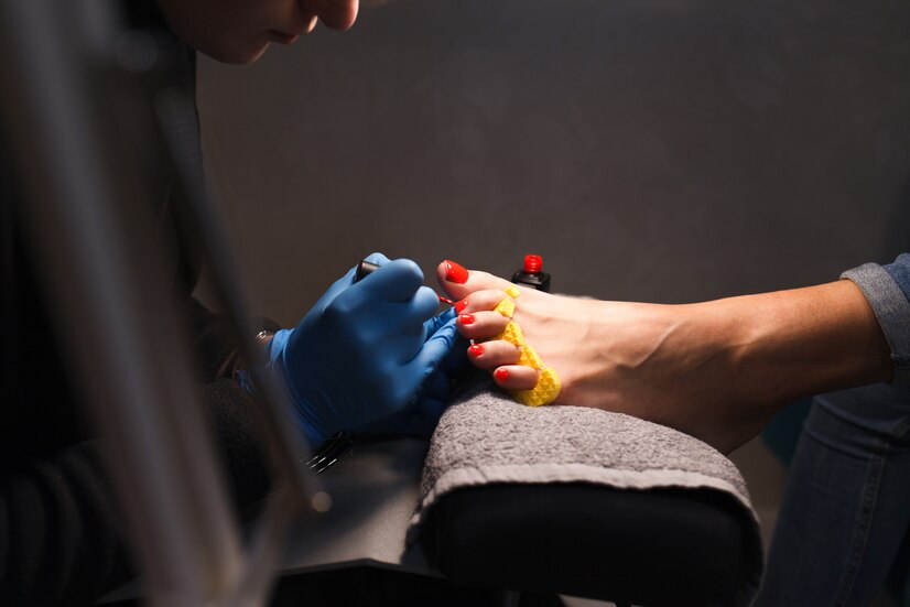 Shellac Pedicure: The Perfect Choice for Active Clients