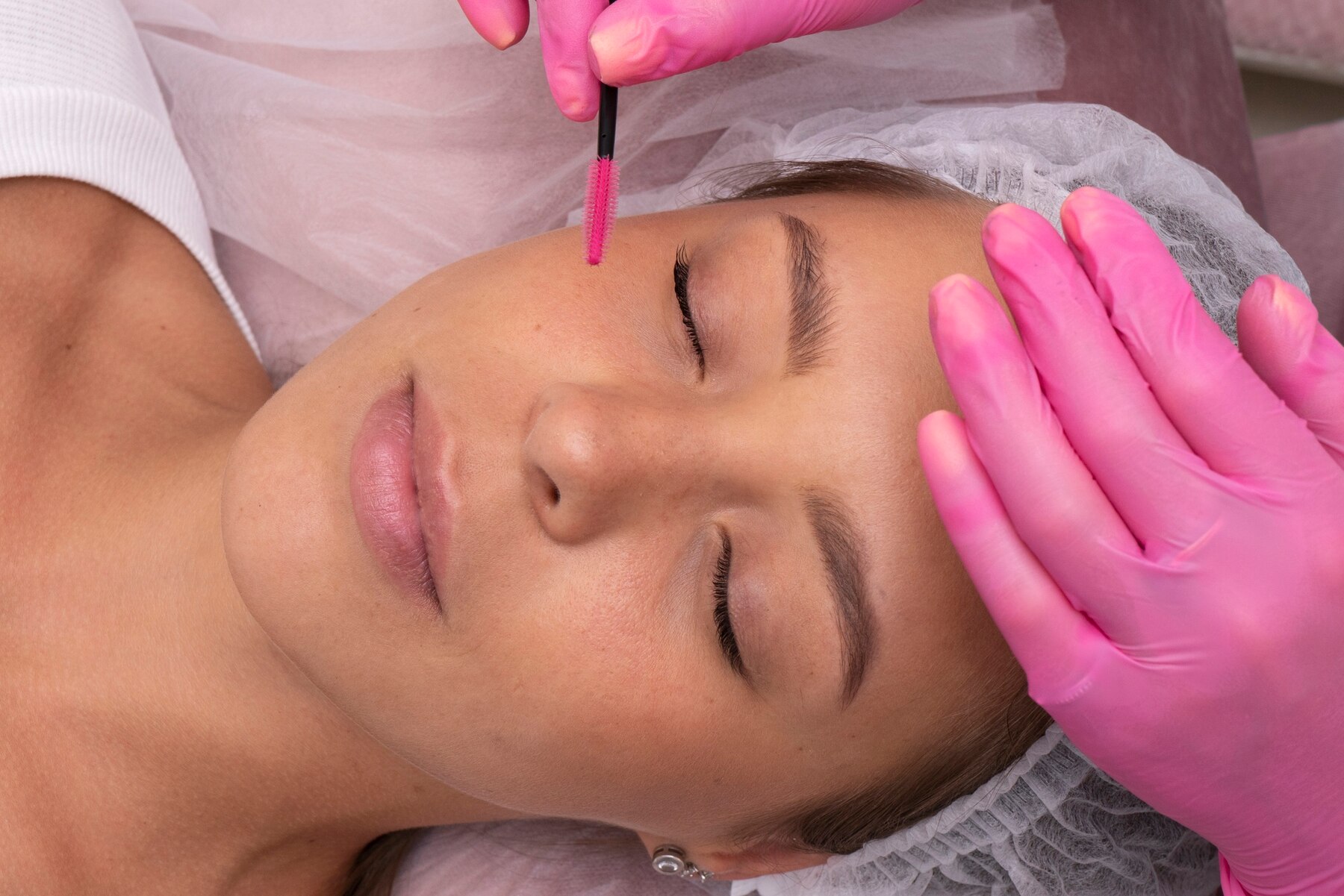 Lash Lifting: Benefits of Tinting and Lamination