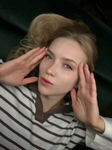 НАРАЩИВАНИЕ РЕСНИЦ GOETHEPLATZ