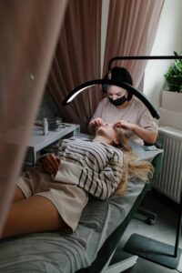 НАРАЩИВАНИЕ РЕСНИЦ GOETHEPLATZ