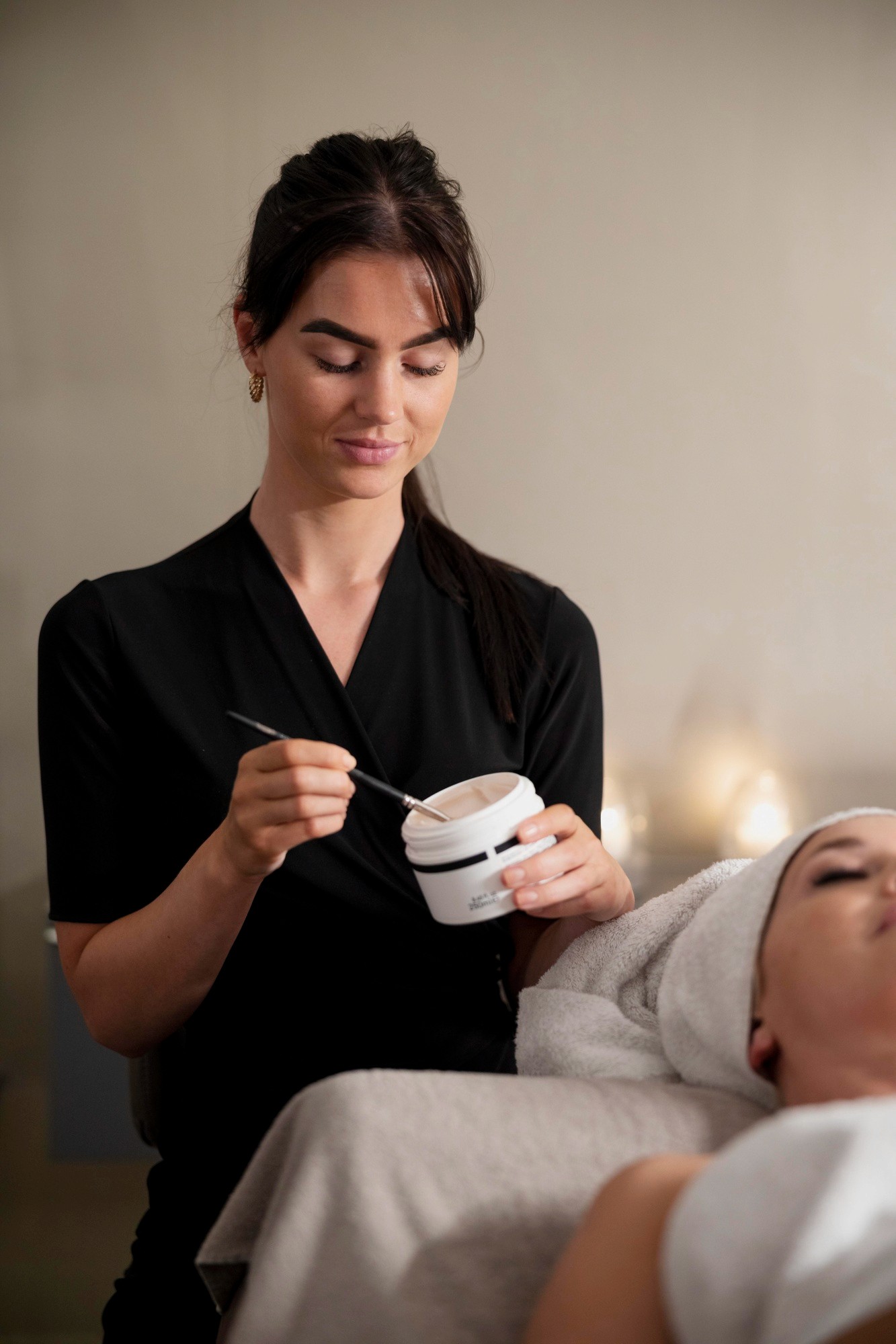 Facial Care for Sedentary Work and Tension